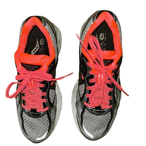Saucony Women’s Size 7.5 Guide Running Shoes – Gray/Pink/black – Great Condition - Picture 6 of 11